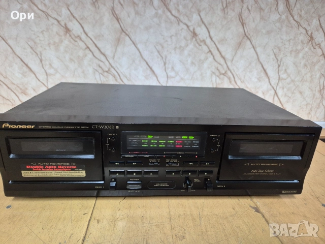Двукасетъчен Дек Pioneer CT-W208R(auto reverse), снимка 2 - Декове - 53297785
