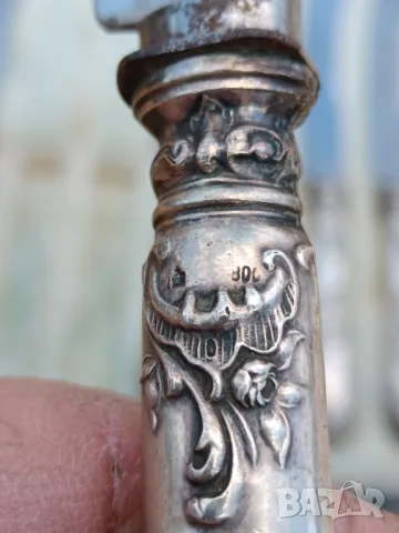 Продавам комплект от 12 приборни ножове със сребърни дръжки, снимка 7 - Колиета, медальони, синджири - 48098940