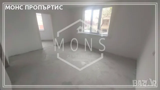 Къща с двор в гр. Севлиево, снимка 2 - Къщи - 50193052