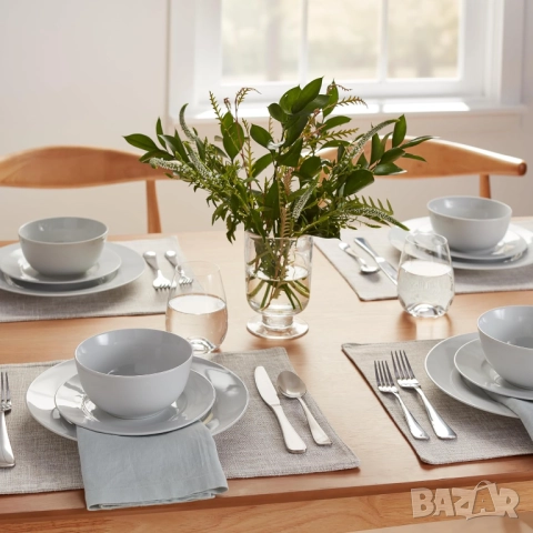 Amazon Basics 18 Части Бял Сервиз за Хранене – Комплект Чинии и Купи за 6 души, Класически Дизайн!, снимка 4 - Сервизи - 52937461