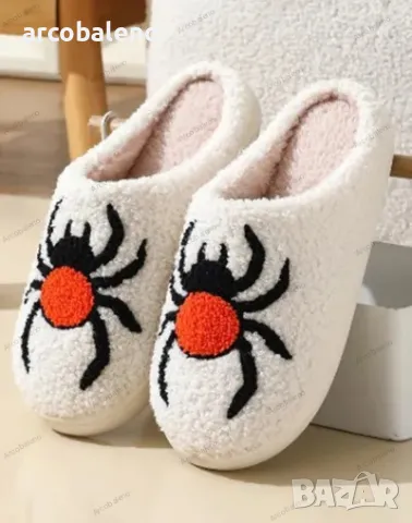 Унисекс домашни плюшени топли чехли с шарка на Хелоуин Ghost House, 6цвята , снимка 6 - Чехли - 47556414