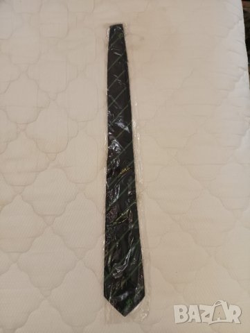 Винтидж вратовръзка DAVE MACKAY, Лондон. , снимка 2 - Други - 43171515