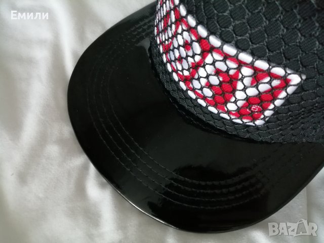 Черна шапка с козирка OBEY реплика, снимка 10 - Шапки - 37099928