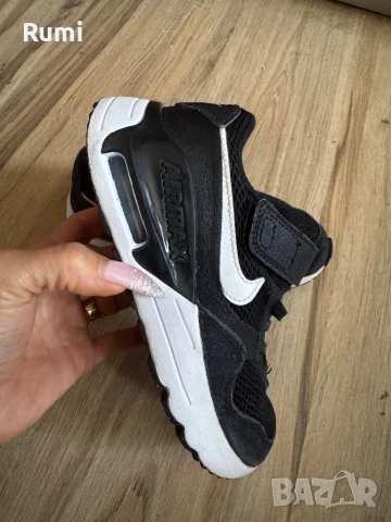 Оригинални детски маратонки Nike Air Max SYSTEM! 33 н, снимка 2 - Детски маратонки - 50925203