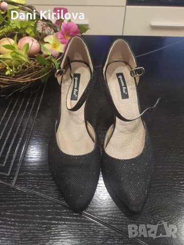 Сандали и затворени обувки, снимка 12 - Дамски ежедневни обувки - 40342159