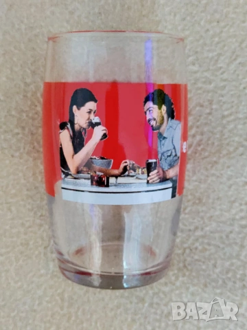 Колекционерски чаши на Coca-Cola, снимка 4 - Чаши - 53043845