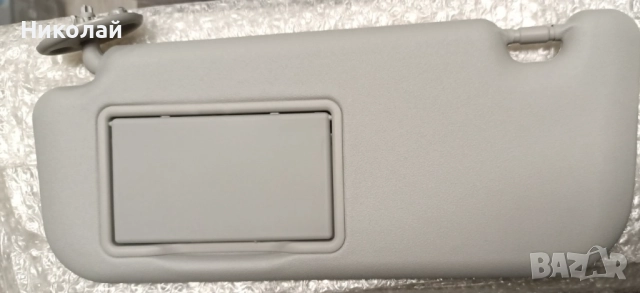 Сенник за Тойота Аурис 2012-2018 г. ляв НОВ