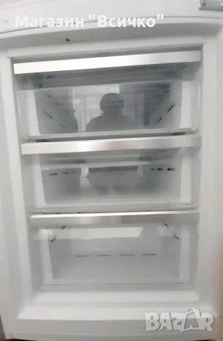 Хладилник с фризер 260л - INVENTUM KV1800W, снимка 3 - Хладилници - 50782005