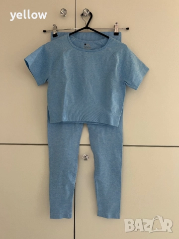 Спортен комплект две части 