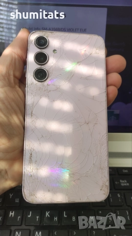 Samsung A35 5g за части,счупен дисплей