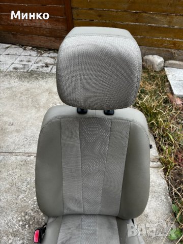 Рено Флуенс, Меган / Renault Fluence, Megane / Седалки, снимка 4 - Части - 43165879