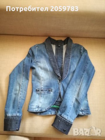 Дамско дънково вталено якенце тип сако на Franko Ferucci