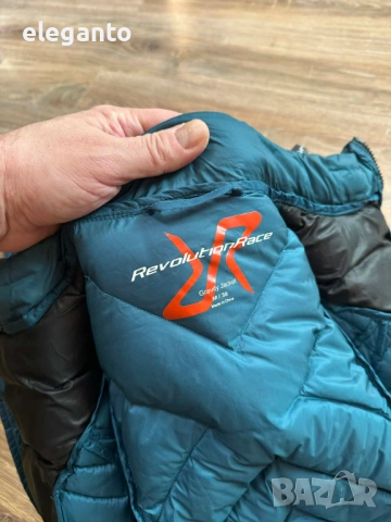 Висок клас дамска пухенка Revolution Race Gravity Down Winter Jacket , M размер, снимка 10 - Якета - 53522769