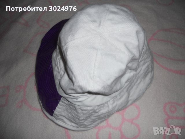 Нова Дамска Шапка Капела за Глава в бяло и лилаво, снимка 2 - Шапки - 39411272