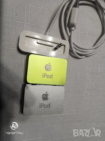 iPod shuffle - 2 бр. , снимка 2 - iPod - 43710864