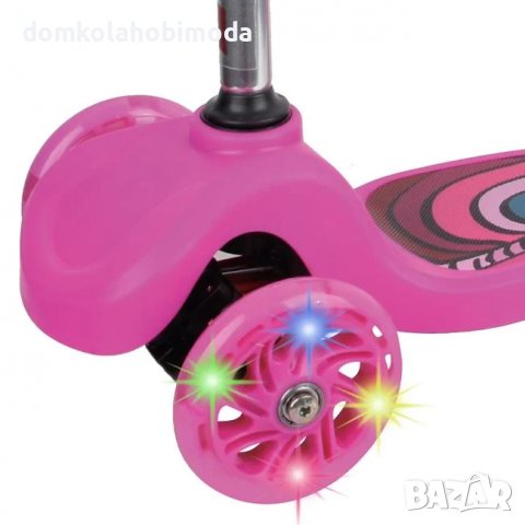 Тротинетка с три гуми, 50Kg. Регулируема височина до 64 см,Светещи гуми, снимка 3 - Скутери и тротинетки - 36614208