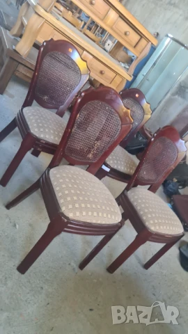 стол с ратан и дамаска внос от Европа, снимка 3 - Столове - 50681020