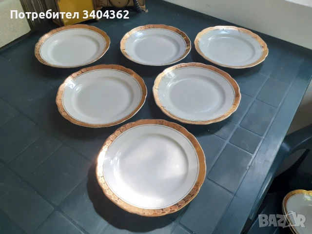 Български порцелан Китка Нови Пазар малки чинии 6 бр позлат
