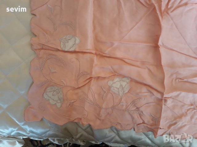 Каренца с бродерия от преди 70 години  , снимка 7 - Антикварни и старинни предмети - 26746816