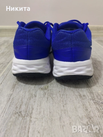 Дамски маратонки Nike, снимка 5 - Маратонки - 52646203