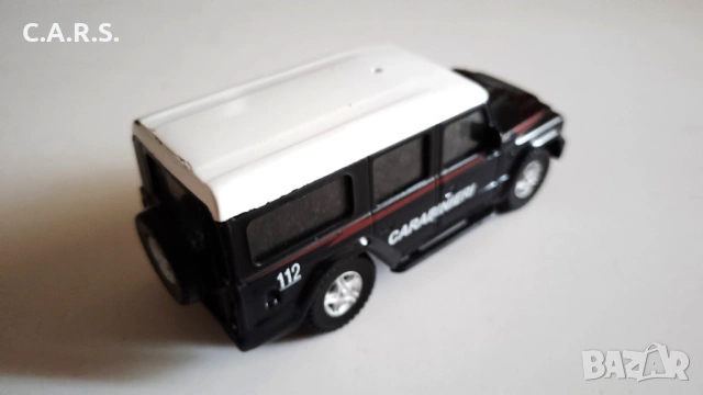 IVECO MASSiF 4X4 CARABiNiERI MONDO-MOTORS 1:43, снимка 4 - Колекции - 53283574
