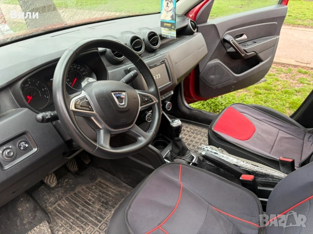 Dacia Duster 1.6, снимка 10 - Автомобили и джипове - 53479958
