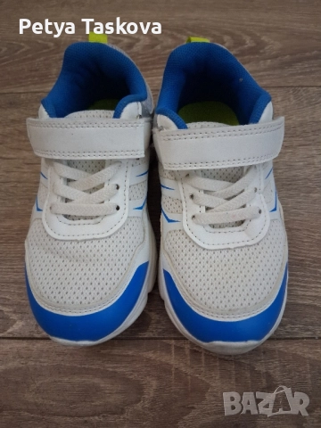 Детски светещи маратонки, снимка 2 - Детски маратонки - 52374519