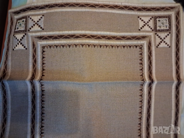 Българска бродерия - тишлайфер, снимка 2 - Други - 52323546