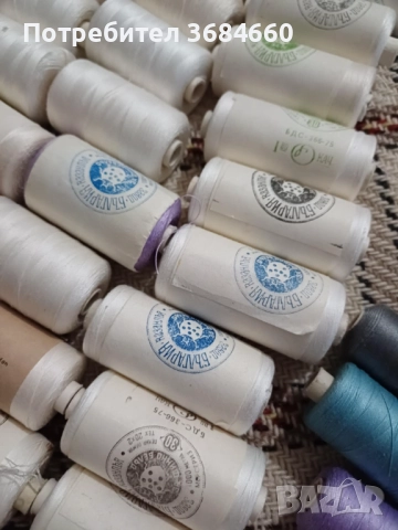 Продавам шивашки макари бели и цветни , снимка 3 - Декорация за дома - 52342063