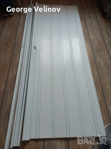 Маса и врата тип хармоника 