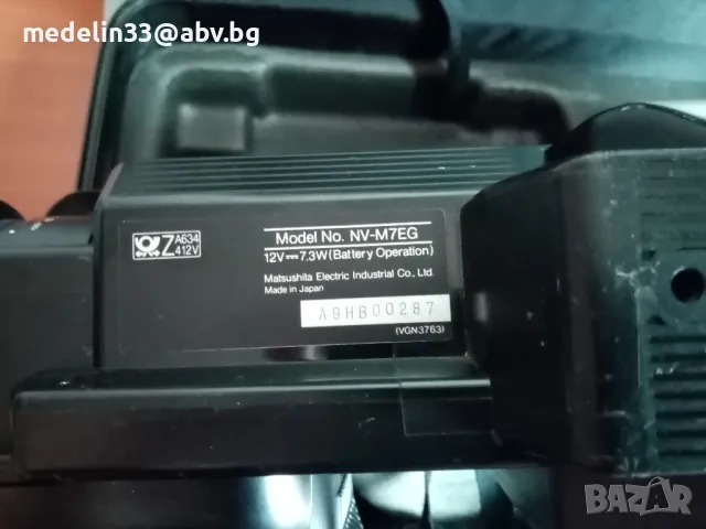 VHS проф.камера PANASONIC NV-M7EG пълен комплект с оригинален куфар, снимка 6 - Камери - 48769877