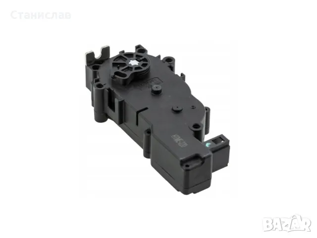 Mercedes E-Class W212 Моторче за заключване на багажник