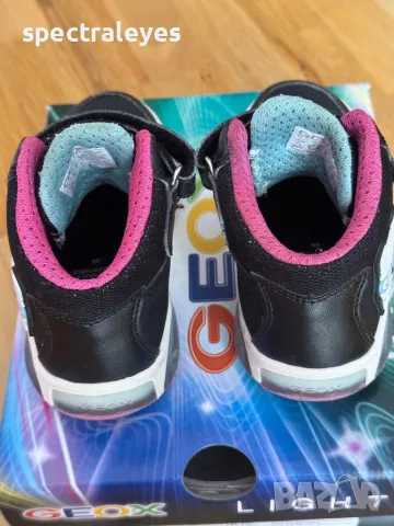 Geox светещи високи маратонки 26-ти номер, снимка 6 - Детски маратонки - 50431939