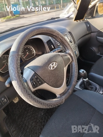 Hyundai i30 CW 1.4 16v , снимка 18 - Автомобили и джипове - 52943849