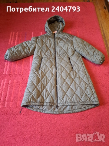 Продавам нова пухенка Zara, снимка 4 - Палта, манта - 52494492