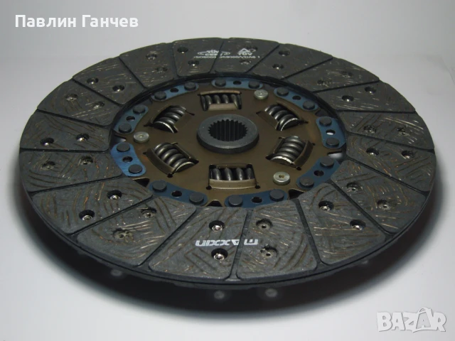 Феродов диск Nissan Terrano,Patrol,Pick-up,Urvan,Frontera,Monterey,Trooper 260mm, снимка 2 - Части - 51202891