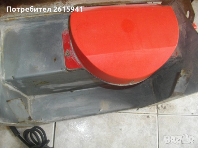 Реже до 32мм-Холандска-Професионална-Машина Рязане на Плочи-Плочки-Електрическа-Кинзо-Kinzo 8E304, снимка 8 - Други инструменти - 33034233