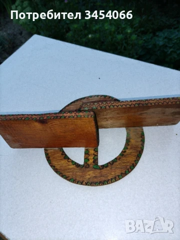 Малка етажерка. , снимка 5 - Антикварни и старинни предмети - 51322804