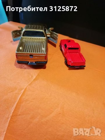 Продавам два модела на Ford F 150 Рейнджър 1:50. 1:64, снимка 2 - Колекции - 37293298