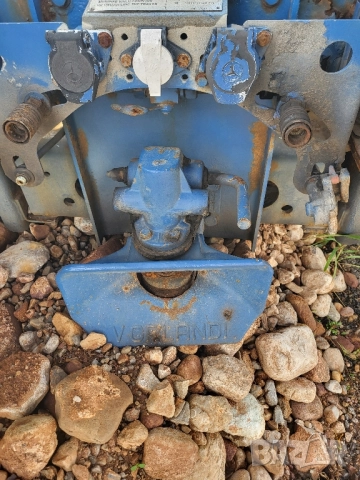 автовоз мерцедес на части пътеки100лв.м. редуктори 150лв хидромотори винтове , снимка 15 - Ремаркета - 20565293