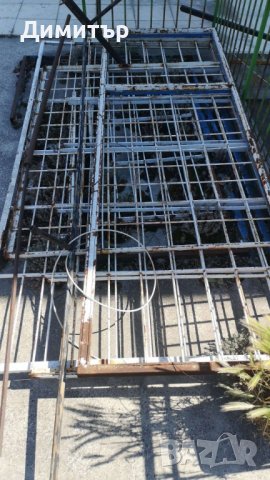 Врати решетки железни за дворно място., снимка 2 - Огради и мрежи - 36740206
