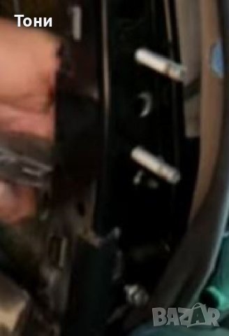 Търся за Мерцедес 124, планки за подлакътник, снимка 3 - Части - 43171870