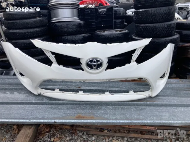 Toyota Verso. Тойота Версо. Предна броня. 13-18. Оригинална. 