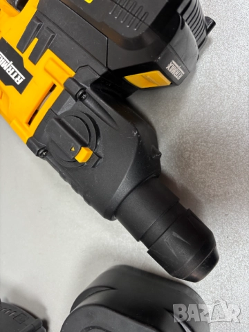 Перфектен! Акумулаторен къртач RTRMaX RTX1855A -18V, 4Ahq SDS+ с 2 батерии и Зарядно, снимка 11 - Бормашини - 52302609