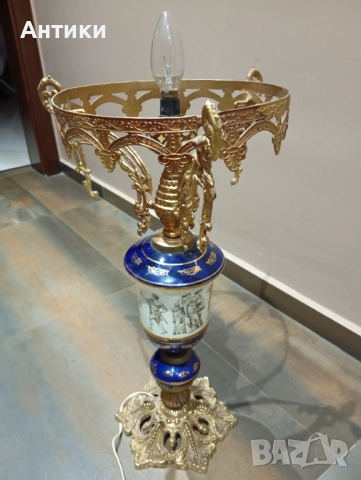 Стара порцеланова лампа , снимка 12 - Антикварни и старинни предмети - 52513737