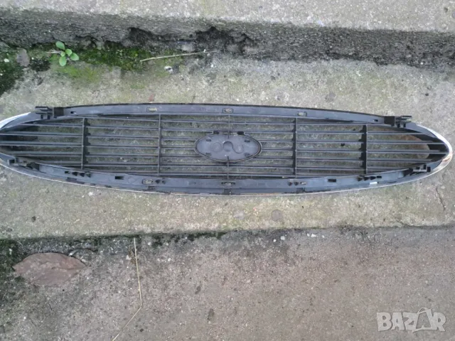 Решетка за форд мондео 2001, снимка 2 - Части - 48395966