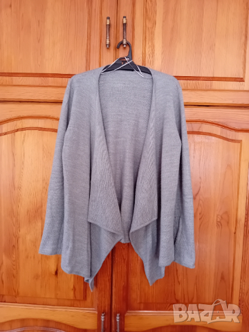 Сива жилетка