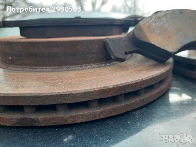 Спирачни дискове и накладки за Ford ka, снимка 4 - Части - 43368602