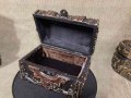 Бижутиера - ръчна изработка - дървена кутия за бижута с извит капак, снимка 9