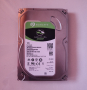 Твърд диск 1TB Seagate Barracuda, снимка 1 - Други - 44846317